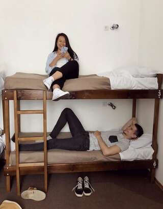 Хостелы MK Hostel Николаев Кровать в общем 6-местном номере-3