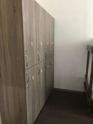 Хостелы MK Hostel Николаев Кровать в общем 8-местном номере-3