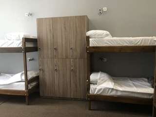 Хостелы MK Hostel Николаев Кровать в общем 6-местном номере-4